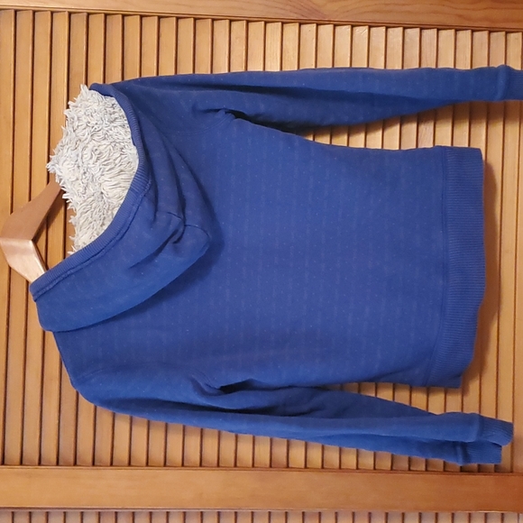 Aeropostale Hoodie - Picture 2 of 3